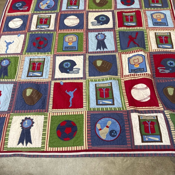 Pottery Barn Kids Sports Patchwork Quilt Twin - Picture 1 of 14